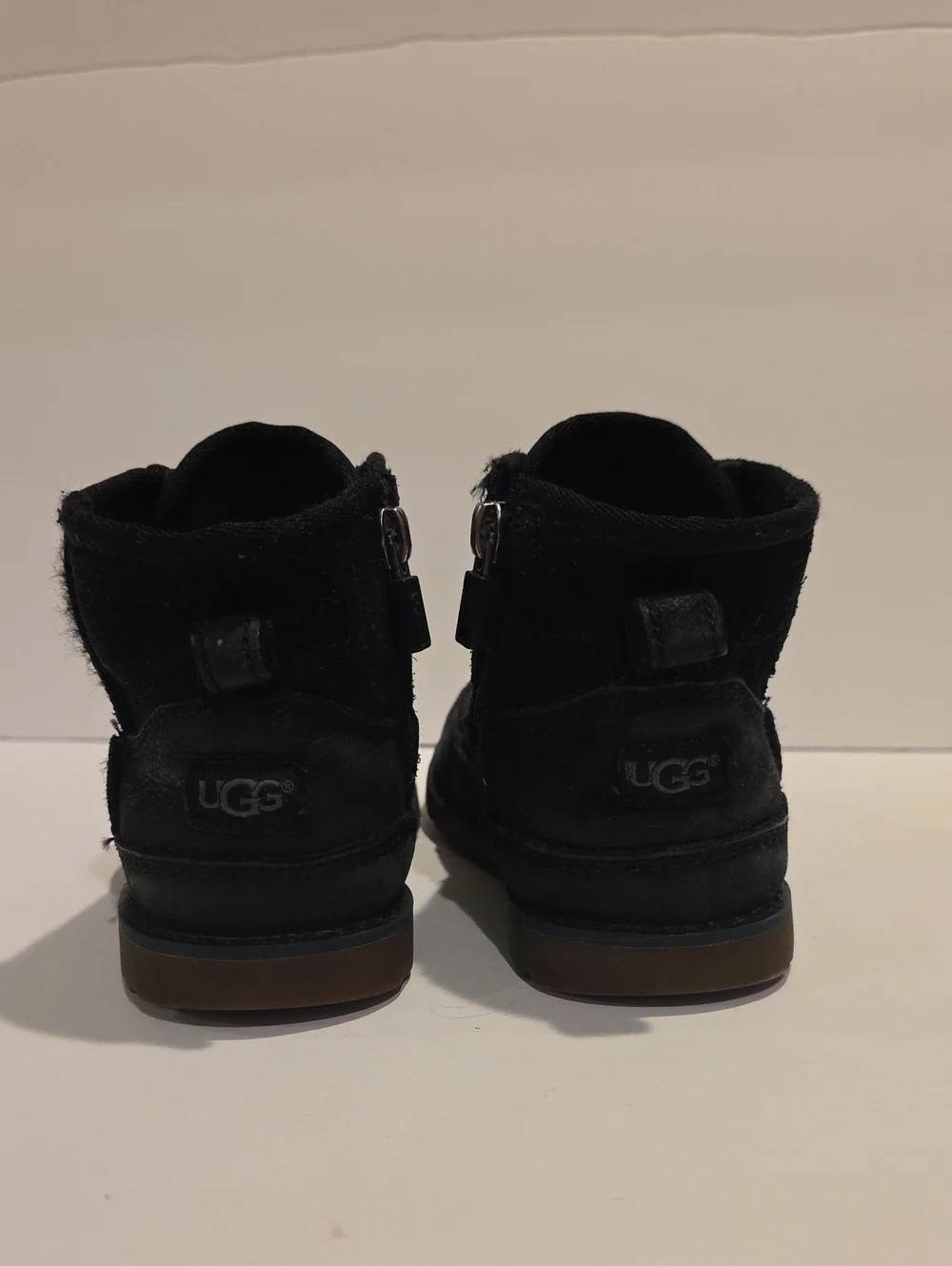 Ugg Winter Boots Kids Black Lace-Up Hiking Boots with Yellow Accent Laces
